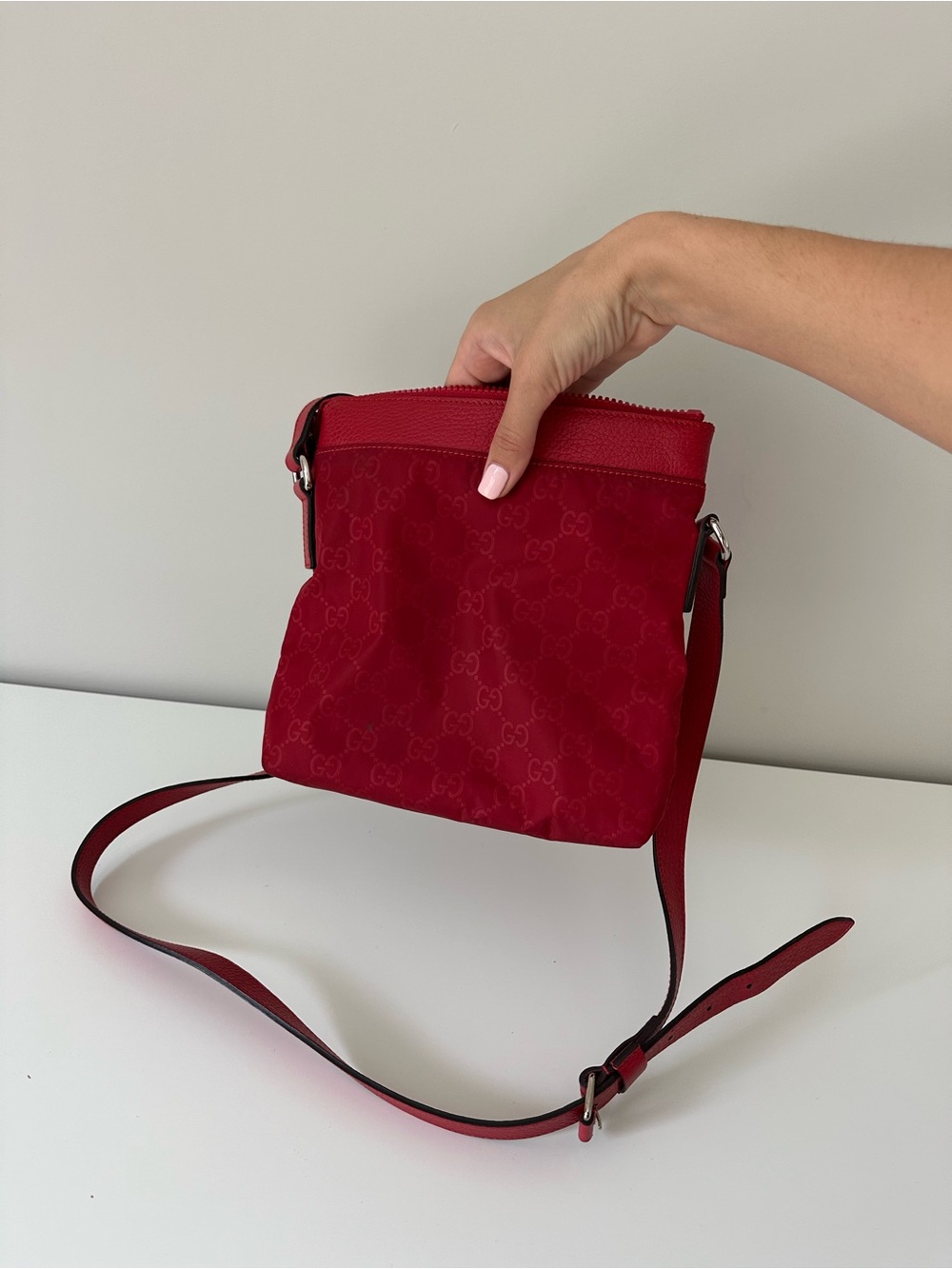 Gucci Red Monogram Small Crossbody Bag - Picture 13 of 13